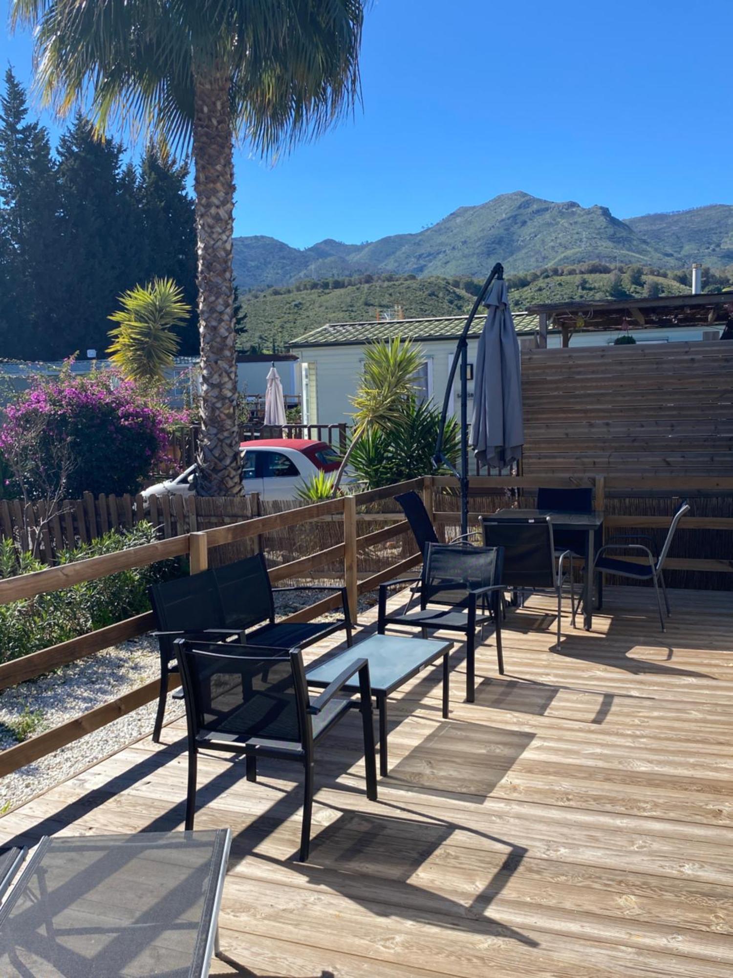 阿尔豪林德拉托里 Malaga Monte Parc酒店 外观 照片