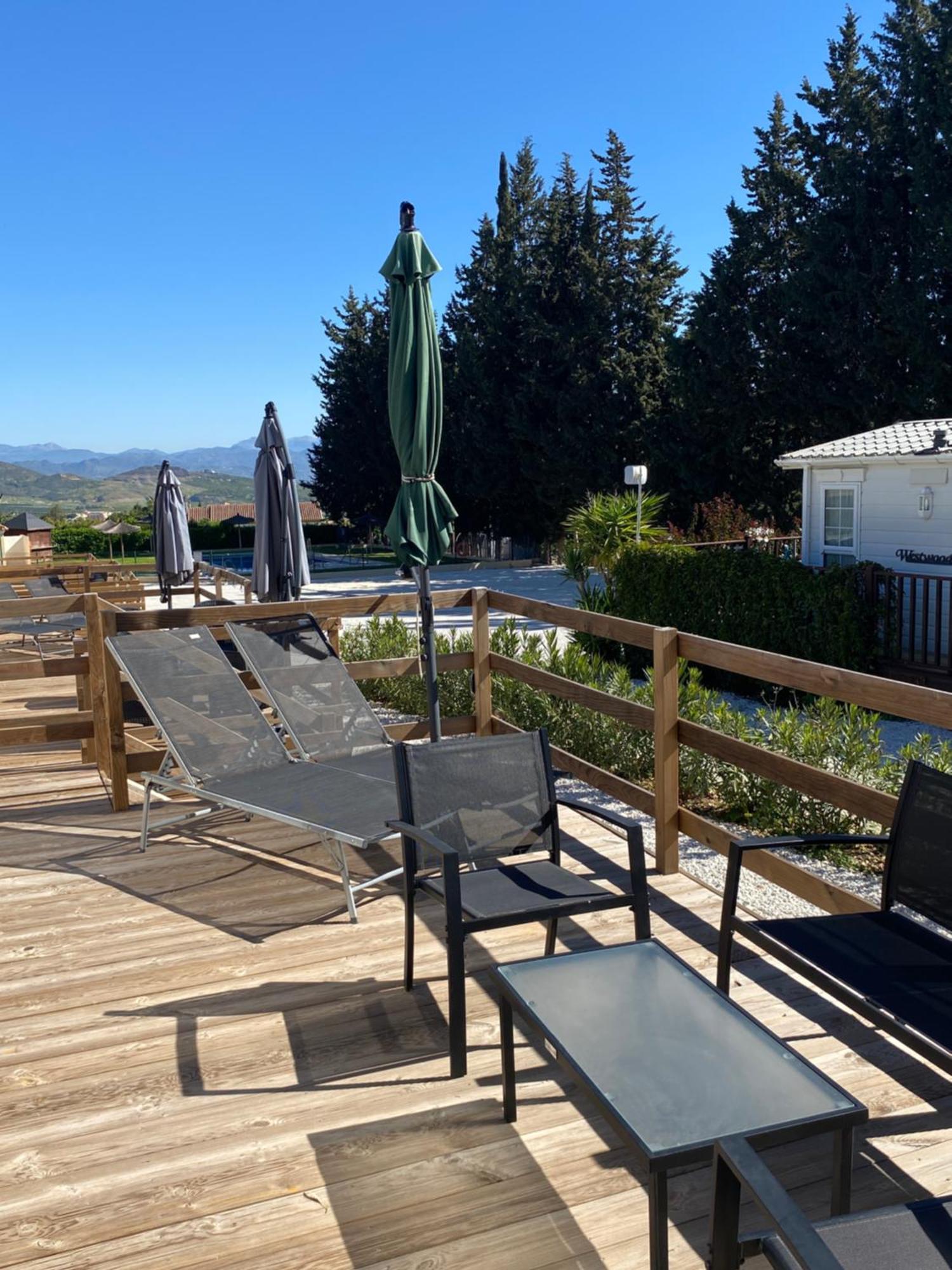 阿尔豪林德拉托里 Malaga Monte Parc酒店 外观 照片
